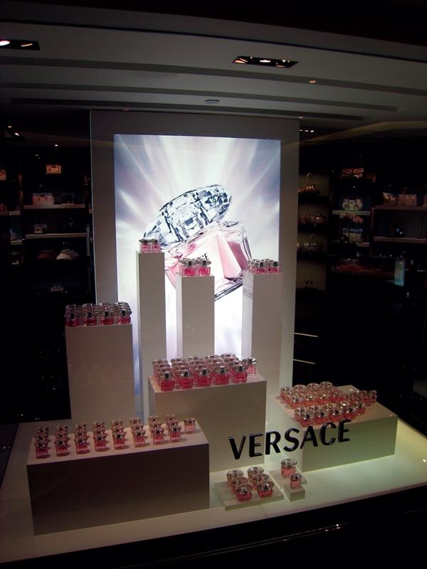 VERSACE